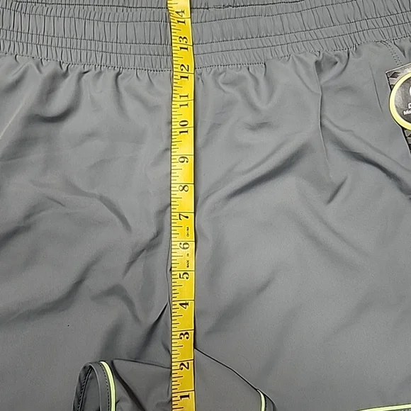 NWT Athletic Works Women's Pull-On Core Piped Run Shorts Size XXXL 22 Green - Picture 10 of 12